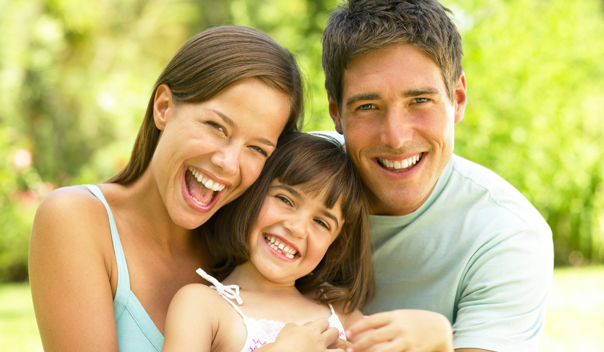 Family dentist in Stoney Creek at Lakeside Dental creating positive experience for child patient Oct 2025 Family dentist in Stoney Creek at Lakeside Dental creating positive experience for child patient